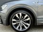 Volkswagen Tiguan 1.5 TSI ACT Highline Business R-Line, Panodak, 360, Elek. Trekhaak, Dealer onderhouden