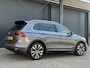 Volkswagen Tiguan 1.5 TSI ACT Highline Business R-Line, Panodak, 360, Elek. Trekhaak, Dealer onderhouden