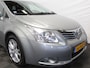 Toyota Avensis Wagon 1.8 VVTi Business CLIMATE | CRUISE | CAMERA | LMV17 | TRHAAK | NAVI | ELRM/SP