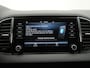 Skoda Karoq 1.5 TSI ACT Business Edition 1500KG Trekgewicht | Camera | Parkeersensoren Voor + Achter | Carplay | LED | Climate | Cruise | Achteruitrijcamera | Airco (automatisch) | Apple Carplay/Android Auto|telefoonintegratie premium