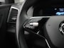 Skoda Karoq 1.5 TSI ACT Business Edition 1500KG Trekgewicht | Camera | Parkeersensoren Voor + Achter | Carplay | LED | Climate | Cruise | Achteruitrijcamera | Airco (automatisch) | Apple Carplay/Android Auto|telefoonintegratie premium