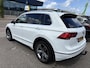 Volkswagen Tiguan 1.4 TSI R-Line | Trekhaak | 18 inch