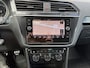 Volkswagen Tiguan 1.4 TSI R-Line | Trekhaak | 18 inch