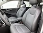 Kia Niro Hybrid 1.6 136pk ExecutiveLine Automaat | Trekhaak | Schuif-/Kanteldak | Elektrisch Verstelb. Bestuurdersstoel | Adaptieve Cruise Control | Camera | Head-Up Display | 18"LMV | Keyless Entry/Start | Dodehoekdetectie |