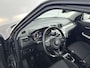 Suzuki Swift 1.2 Select Bi-Tone Navi | Metaallak | Stoelverwarming | Parkeercamera | LM-Velgen |