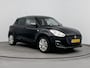 Suzuki Swift 1.2 Select Bi-Tone Navi | Metaallak | Stoelverwarming | Parkeercamera | LM-Velgen |