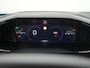 Peugeot 2008 1.2 PureTech 100 Allure Parkeersensoren Voor + Achter | Carplay | 17" Lichtmetaal | Digitaal Dashboard | LED | DAB | Airco (automatisch) | Apple Carplay/Android Auto|telefoonintegratie premium | Cruise control