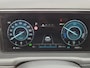 Hyundai Tucson 1.6 T-GDI PHEV Premium Sky 4WD / Fabrieksgarantie tot 05-2027 / Dealer onderhouden / Trekhaak afneembaar / Trekgewicht 1350 kg / Glazen schuif- en kanteldak / Elektrische achterklep / Stuur- Stoel & Achterbank verwarming / Achteruitrijcamera /