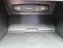 Hyundai Tucson 1.6 T-GDI PHEV Premium Sky 4WD / Fabrieksgarantie tot 05-2027 / Dealer onderhouden / Trekhaak afneembaar / Trekgewicht 1350 kg / Glazen schuif- en kanteldak / Elektrische achterklep / Stuur- Stoel & Achterbank verwarming / Achteruitrijcamera /