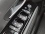 Hyundai Tucson 1.6 T-GDI PHEV Premium Sky 4WD / Fabrieksgarantie tot 05-2027 / Dealer onderhouden / Trekhaak afneembaar / Trekgewicht 1350 kg / Glazen schuif- en kanteldak / Elektrische achterklep / Stuur- Stoel & Achterbank verwarming / Achteruitrijcamera /