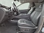 Hyundai Tucson 1.6 T-GDI PHEV Premium Sky 4WD / Fabrieksgarantie tot 05-2027 / Dealer onderhouden / Trekhaak afneembaar / Trekgewicht 1350 kg / Glazen schuif- en kanteldak / Elektrische achterklep / Stuur- Stoel & Achterbank verwarming / Achteruitrijcamera /
