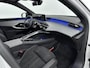 Peugeot E-3008 GT Avantage 210 73 kWh | DEMO DEAL | Alcantara interieur | Stoelverwarming | Adaptieve cruise control | Lichtmetalen velgen |