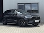 Volvo XC60 2.0 T6 Plug-in hybrid AWD Plus Black Edition 350 PK | Long range | Pano | 21 inch | Nappa Leder | Pilot assist | R design | Dark