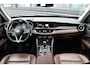 Alfa Romeo Stelvio 2.0 T AWD Super | Navigatie | Afneembare Trekhaak | 20" Lichtmetalen Velgen | Achteruitrijcamera