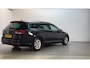 Volkswagen Passat Variant 1.5 TSI 150pk DSG Business Camera Stoelverwarming Virtual Cockpit Navigatie