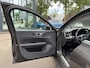 Volvo V60 2.0 B3 Inscription VAN: 28.900,- VOOR: 26.877,- UW WKVOORDEEL: 2.023,- euro ELEK. TREKHAAK | ELEK. STOELEN | ADAPT. CRUISE CONTROL | 12 MND BOVAG GARANTIE | STOEL + STUURVERWARMING | ELEK. ACHTERKLEP |