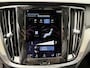 Volvo V60 2.0 B3 Inscription VAN: 28.900,- VOOR: 26.877,- UW WKVOORDEEL: 2.023,- euro ELEK. TREKHAAK | ELEK. STOELEN | ADAPT. CRUISE CONTROL | 12 MND BOVAG GARANTIE | STOEL + STUURVERWARMING | ELEK. ACHTERKLEP |