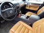 Volkswagen Touareg 5.0 V10 TDI Grijs Kent Individual 173750km!