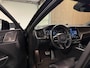 Volvo XC60 T6 AWD Recharge R-Design | Bowers & Wilkins | Stoelventilatie | 360° Camera | Head-Up Display | Adaptieve Cruise Control | Stoelverwarming voor+achter | Stuurwielverwarming | Schuifdak | Pilot Assist | BLIS Dode Hoek Detectie | Elektrische voorstoelen geheugen | Nappa Lederen bekleding | Zitting verlenging voorstoelen | Lederen dashboard | Gelamineerde/geluidwerende zijruiten | 19 Inch | Keyless Drive | Privacy Glass | Elektrisch bedienbare achterklep | DAB Radio | Apple Carplay/Android Auto | Volvo On Call met mobiele App functie | Onyx Black Metallic |