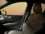 Volvo XC60 T6 AWD Recharge R-Design | Bowers & Wilkins | Stoelventilatie | 360° Camera | Head-Up Display | Adaptieve Cruise Control | Stoelverwarming voor+achter | Stuurwielverwarming | Schuifdak | Pilot Assist | BLIS Dode Hoek Detectie | Elektrische voorstoelen geheugen | Nappa Lederen bekleding | Zitting verlenging voorstoelen | Lederen dashboard | Gelamineerde/geluidwerende zijruiten | 19 Inch | Keyless Drive | Privacy Glass | Elektrisch bedienbare achterklep | DAB Radio | Apple Carplay/Android Auto | Volvo On Call met mobiele App functie | Onyx Black Metallic |