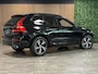 Volvo XC60 T6 AWD Recharge R-Design | Bowers & Wilkins | Stoelventilatie | 360° Camera | Head-Up Display | Adaptieve Cruise Control | Stoelverwarming voor+achter | Stuurwielverwarming | Schuifdak | Pilot Assist | BLIS Dode Hoek Detectie | Elektrische voorstoelen geheugen | Nappa Lederen bekleding | Zitting verlenging voorstoelen | Lederen dashboard | Gelamineerde/geluidwerende zijruiten | 19 Inch | Keyless Drive | Privacy Glass | Elektrisch bedienbare achterklep | DAB Radio | Apple Carplay/Android Auto | Volvo On Call met mobiele App functie | Onyx Black Metallic |