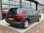 Peugeot 207 SW 1.6 VTi Première | GEEN APK