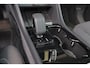 Volvo C40 Extended Range Ultimate 82 kWh - Panoramadak - IntelliSafe Assist & Surround - 360º Camera - Harman/Kardon audio - Verwarmde voorstoelen, stuur & achterbank - Parkeersensoren voor & achter - Elektr. bedienb. voorstoelen met geheugen links - Draadloze tel. lader - Warmtepomp - Inklapbare trekhaak - 19' LMV