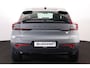 Volvo C40 Extended Range Ultimate 82 kWh - Panoramadak - IntelliSafe Assist & Surround - 360º Camera - Harman/Kardon audio - Verwarmde voorstoelen, stuur & achterbank - Parkeersensoren voor & achter - Elektr. bedienb. voorstoelen met geheugen links - Draadloze tel. lader - Warmtepomp - Inklapbare trekhaak - 19' LMV