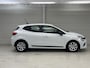 Renault Clio 1.0 TCe Life / Dealer Onderhouden / Airco / Cruise Control / Radio USB /