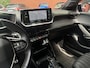 Peugeot 208 1.2 PureTech GT Pack // AFN. TREKHAAK // DODEHOEK // ADAPT. CRUISE // LEDER// ELEK. STOEL // CAMERA // STOELVERWARMING // NAVI+CARPLAY //