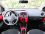 Toyota Aygo 1.0 VVT-i x-now 5-drs * Airco * Lm velgen *