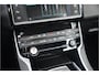 Jaguar XE 2.0 Portfolio, LEDER, CAMERA, TREKHAAK, MEMORY
