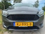 Ford Focus Wagon 1.0 ST-Line nieuwe distributie, dealer ond. + gechipt en prachtige staat