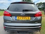 Ford Focus Wagon 1.0 ST-Line nieuwe distributie, dealer ond. + gechipt en prachtige staat