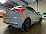 Mazda 2 1.5 SkyActiv-G 90 Homura +LED|Dodehoek|Lane|Camera|Stoel/stuurverw.|Navi|Apple|Android|DAB|PDC|16"LMV