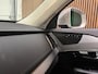 Volvo XC90 T8 AWD Recharge Ultra Bright | Trekhaak | 360 Camera | Head-Up Display | Harman Kardon | 455pk | Adaptieve Cruise Control | Stoelverwarming voor+achter | Stuurwielverwarming | Schuifdak | Full LED Meesturende koplampen | Pilot Assist | BLIS Dode Hoek Detectie | Alcantara hemelbekleding | Lederen zonnekleppen en handgrepen | Elektrische voorstoelen geheugen | Lederen bekleding | Zitting verlenging voorstoelen | Lederen dashboard | 20 Inch | Google Infotainment | Keyless Drive | Privacy Glass | Elektrisch bedienbare achterklep | Geïntegreerd kinderzitje achterin | Geïntegreerde zongordijnen achterportieren | Verlichte instaplijsten | 7-Persoons | 4-Zone Climate Control | DAB Radio | Apple Carplay/Android Auto | Silver Dawn Metallic |