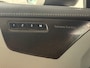 Volvo XC90 T8 AWD Recharge Ultra Bright | Trekhaak | 360 Camera | Head-Up Display | Harman Kardon | 455pk | Adaptieve Cruise Control | Stoelverwarming voor+achter | Stuurwielverwarming | Schuifdak | Full LED Meesturende koplampen | Pilot Assist | BLIS Dode Hoek Detectie | Alcantara hemelbekleding | Lederen zonnekleppen en handgrepen | Elektrische voorstoelen geheugen | Lederen bekleding | Zitting verlenging voorstoelen | Lederen dashboard | 20 Inch | Google Infotainment | Keyless Drive | Privacy Glass | Elektrisch bedienbare achterklep | Geïntegreerd kinderzitje achterin | Geïntegreerde zongordijnen achterportieren | Verlichte instaplijsten | 7-Persoons | 4-Zone Climate Control | DAB Radio | Apple Carplay/Android Auto | Silver Dawn Metallic |