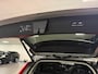 Volvo XC90 T8 AWD Recharge Ultra Bright | Trekhaak | 360 Camera | Head-Up Display | Harman Kardon | 455pk | Adaptieve Cruise Control | Stoelverwarming voor+achter | Stuurwielverwarming | Schuifdak | Full LED Meesturende koplampen | Pilot Assist | BLIS Dode Hoek Detectie | Alcantara hemelbekleding | Lederen zonnekleppen en handgrepen | Elektrische voorstoelen geheugen | Lederen bekleding | Zitting verlenging voorstoelen | Lederen dashboard | 20 Inch | Google Infotainment | Keyless Drive | Privacy Glass | Elektrisch bedienbare achterklep | Geïntegreerd kinderzitje achterin | Geïntegreerde zongordijnen achterportieren | Verlichte instaplijsten | 7-Persoons | 4-Zone Climate Control | DAB Radio | Apple Carplay/Android Auto | Silver Dawn Metallic |
