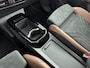 Volkswagen ID.4 - Pro Business 77 kWh // VOORRUIT VERWARMING // PANO // E-ACHTERKLEP //
