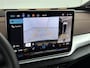 Volkswagen ID.4 - Pro Business 77 kWh // VOORRUIT VERWARMING // PANO // E-ACHTERKLEP //