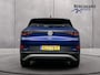 Volkswagen ID.4 - Pro Business 77 kWh // VOORRUIT VERWARMING // PANO // E-ACHTERKLEP //
