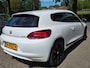 Volkswagen Scirocco 2.0 TSI Zeer netjes 200pk airco cruis control cruis parkeer sensor