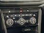 Volkswagen T-Roc 1.5 - 150PK TSI Sport | Digital Cockpit | Stoelverwarming | Navi | Apple CarPlay/Android Auto | Adaptive Cruise Control | Climate Control | Armsteun | Lichtmetalen Velgen |