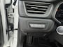 Renault Captur 1.3 TCe 130 Initiale Paris / Eerste Eigenaar / Dealer Onderhouden / Lederen Bekleding / BOSE Audio / Navigatie / Trekhaak 1500 KG / Stoel- en Stuurverwarming / Adaptive Cruise Control / Climate Control /