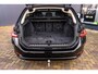 BMW 3-Serie Touring 318i High Executive|Led|Car-Play|trekhaak
