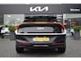 Kia EV6 Light Edition 63 kWh Facelift | Stoel+ Stuurverwarming | Adaptive Cruise Control | Navigatie | Tot 10 jaar Fabrieksgarantie geldig t/m 12-05-2035
