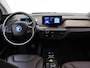 BMW i3 S Executive Edition 120Ah 42 kWh | SOH 91% | Warmtepomp | Lederen Interieur | Panoramadak | Navigatie | Camera | 20"Jet Black velgen | Stoelverwarming | PDC | DAB |