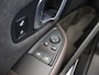BMW i3 S Executive Edition 120Ah 42 kWh | SOH 91% | Warmtepomp | Lederen Interieur | Panoramadak | Navigatie | Camera | 20"Jet Black velgen | Stoelverwarming | PDC | DAB |