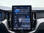 Volvo XC60 T8 406pk AWD Ultra - Dark Executive Edition / NIEUW / DIRECT LEVERBAAR / 22'' / STOELVENTILATIE / DUBBEL GLAS / CHARCOAL HEMEL / FOREST LAKE / MASSAGE /