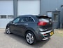 Kia Niro EV E-Niro DynamicPlusLine 39 kWh 100% SoH [ Open dak | Stoel & stuur VW | Achteruitrijcamera | Carplay | ACC | Dealer OH]